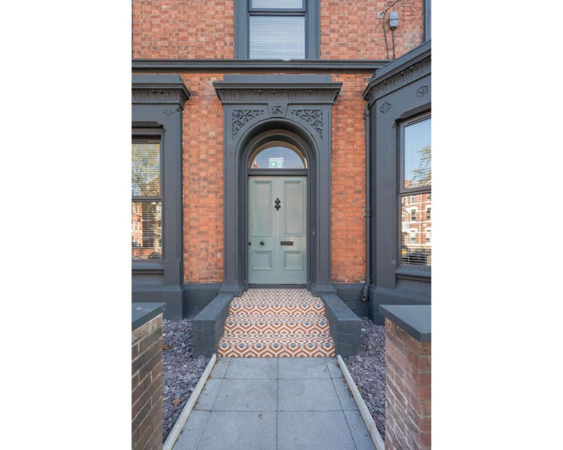 Central Belfast Apartments: University Street ภายนอก รูปภาพ