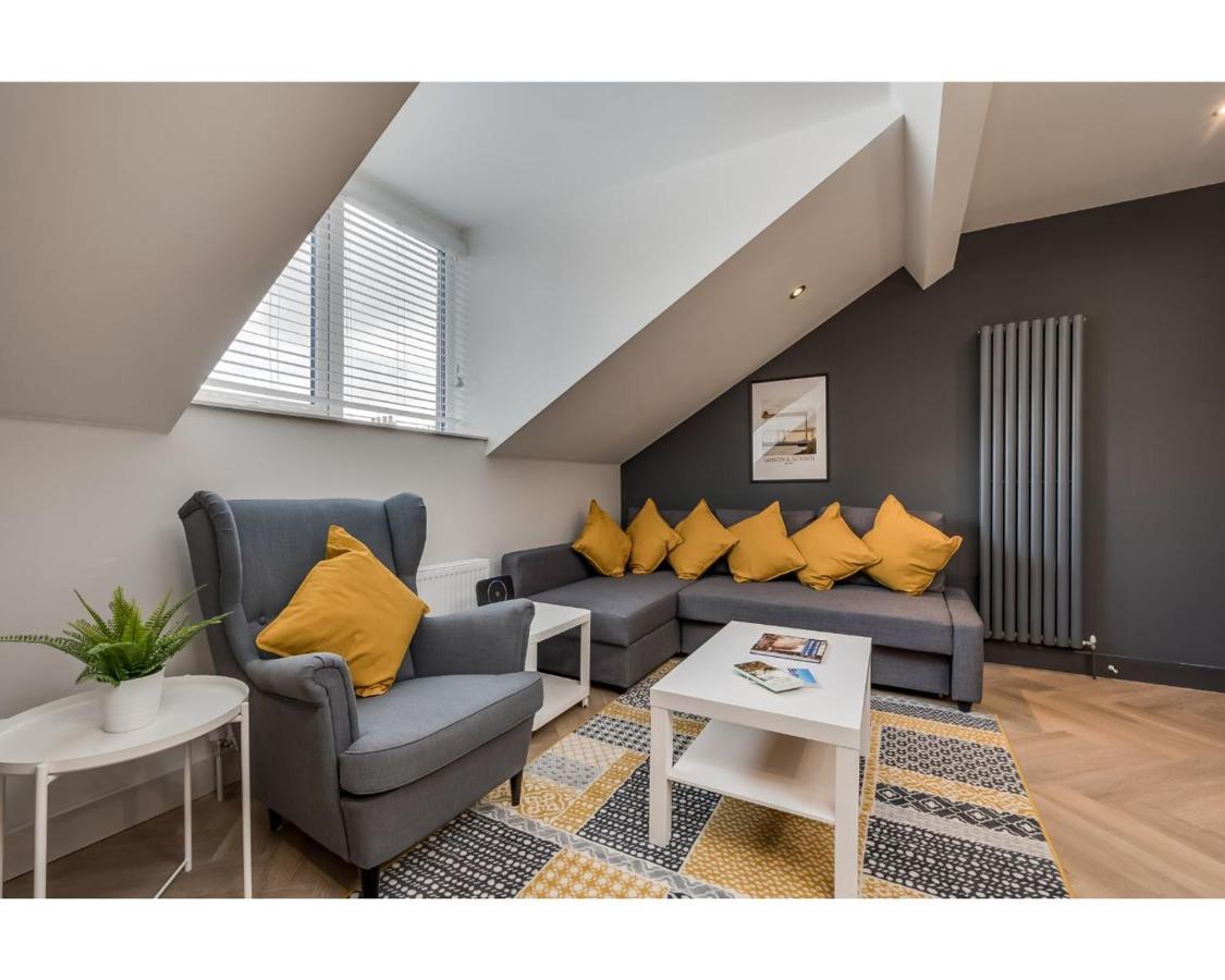 Central Belfast Apartments: University Street ภายนอก รูปภาพ